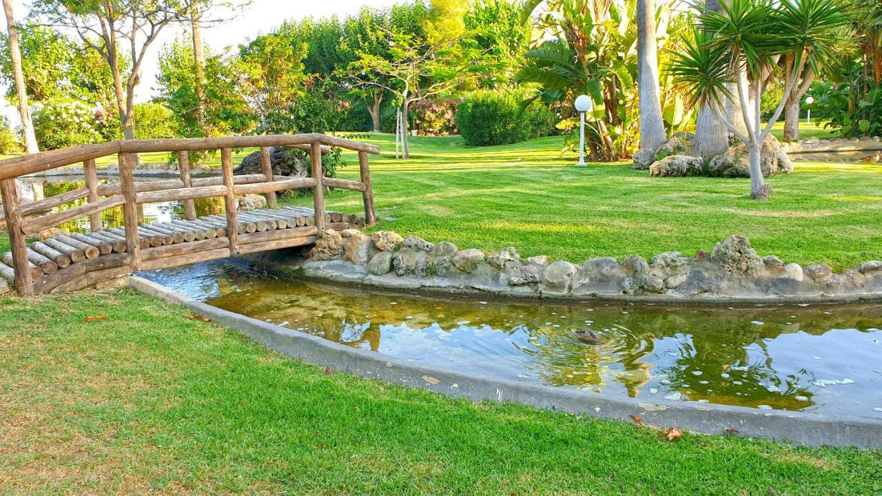 Golf Coast Los Alamos, Primera Linea De Playa ตอร์เรโมลิโนส ภายนอก รูปภาพ